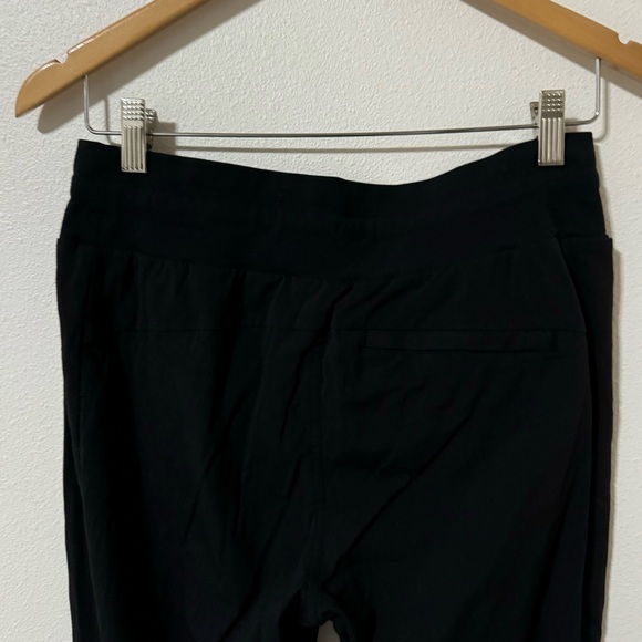 Athleta Trekkie North Crop Jogger Textured Black High Rise Zip Pockets-6 - Picture 7 of 9